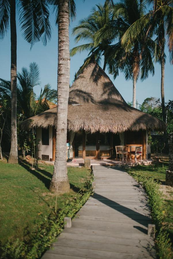 Le Nusa Beach Club Нуса-Лембонган Екстер'єр фото