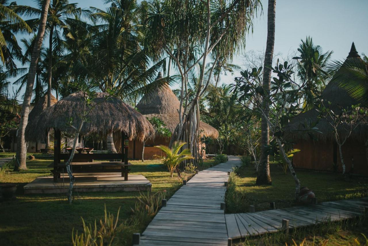 Le Nusa Beach Club Нуса-Лембонган Екстер'єр фото
