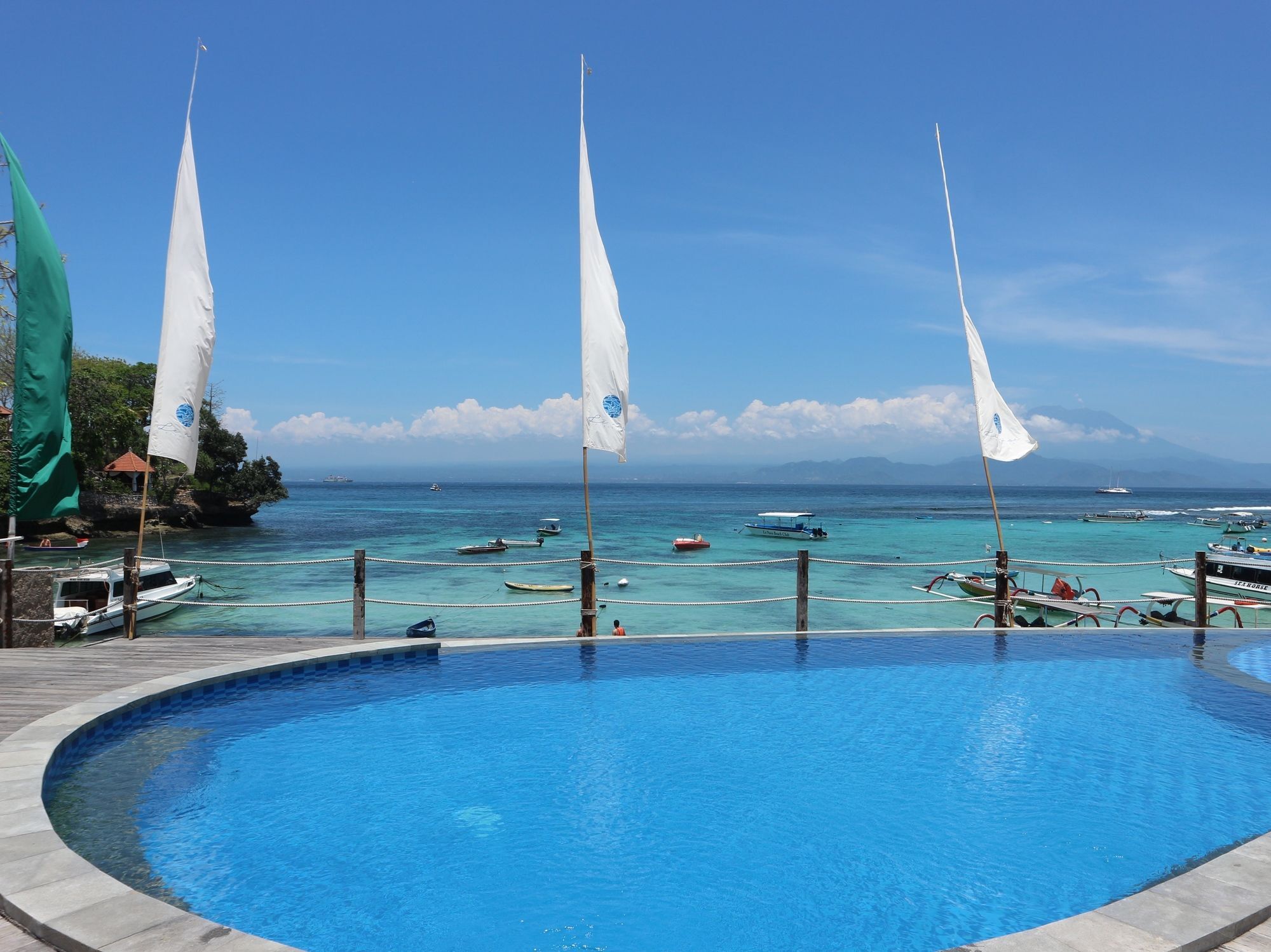 Le Nusa Beach Club Нуса-Лембонган Екстер'єр фото