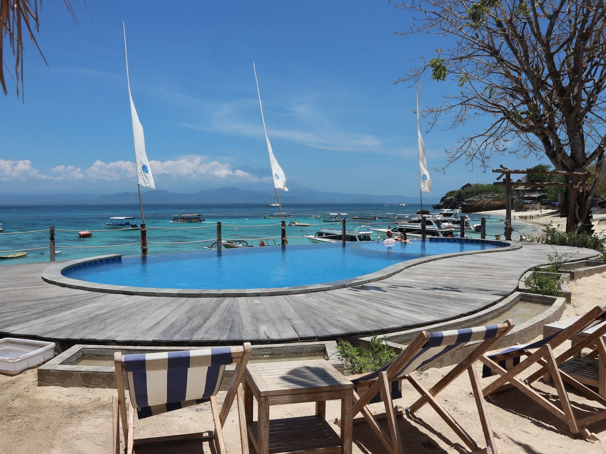 Le Nusa Beach Club Нуса-Лембонган Екстер'єр фото